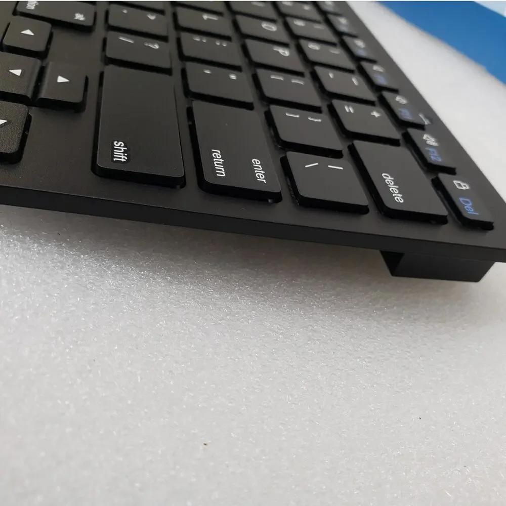 Omoton introducing bluetooth